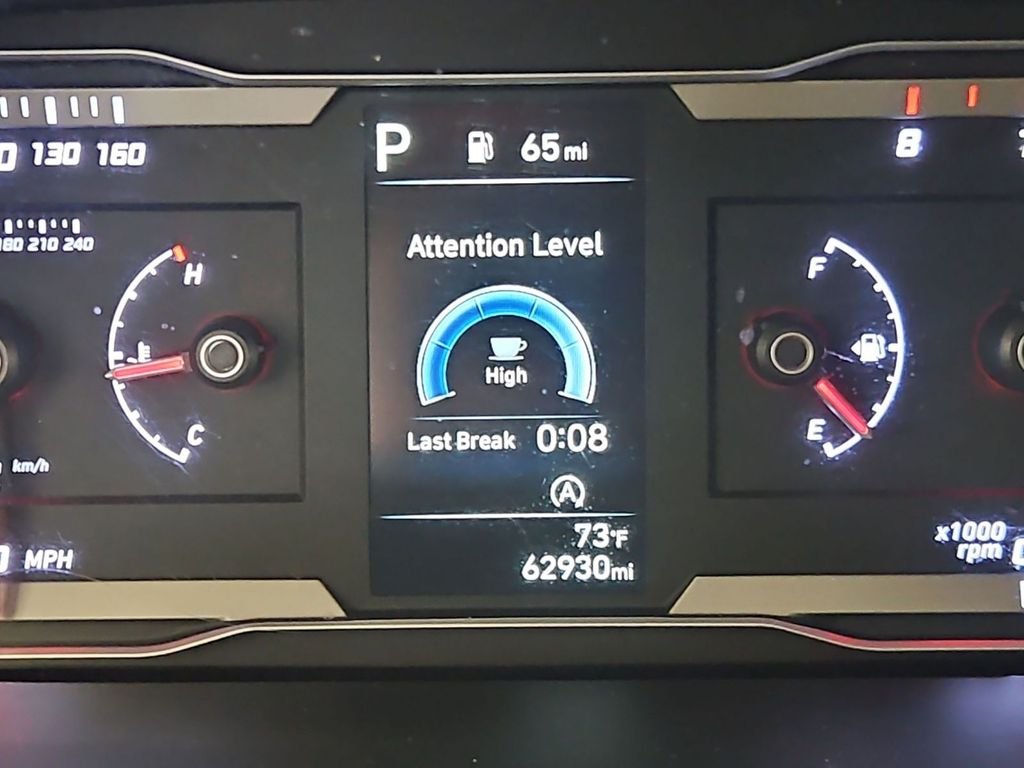 Used 2024 Silver Hyundai SEL image 16