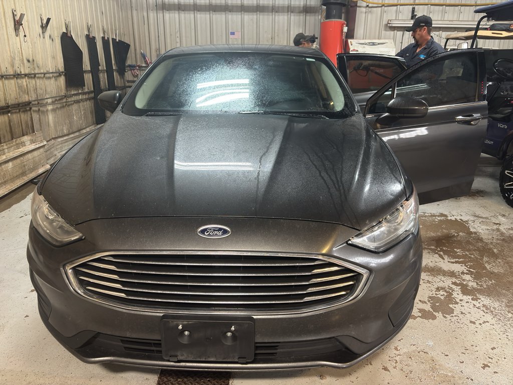 2019 Ford Fusion SE FWD's photo