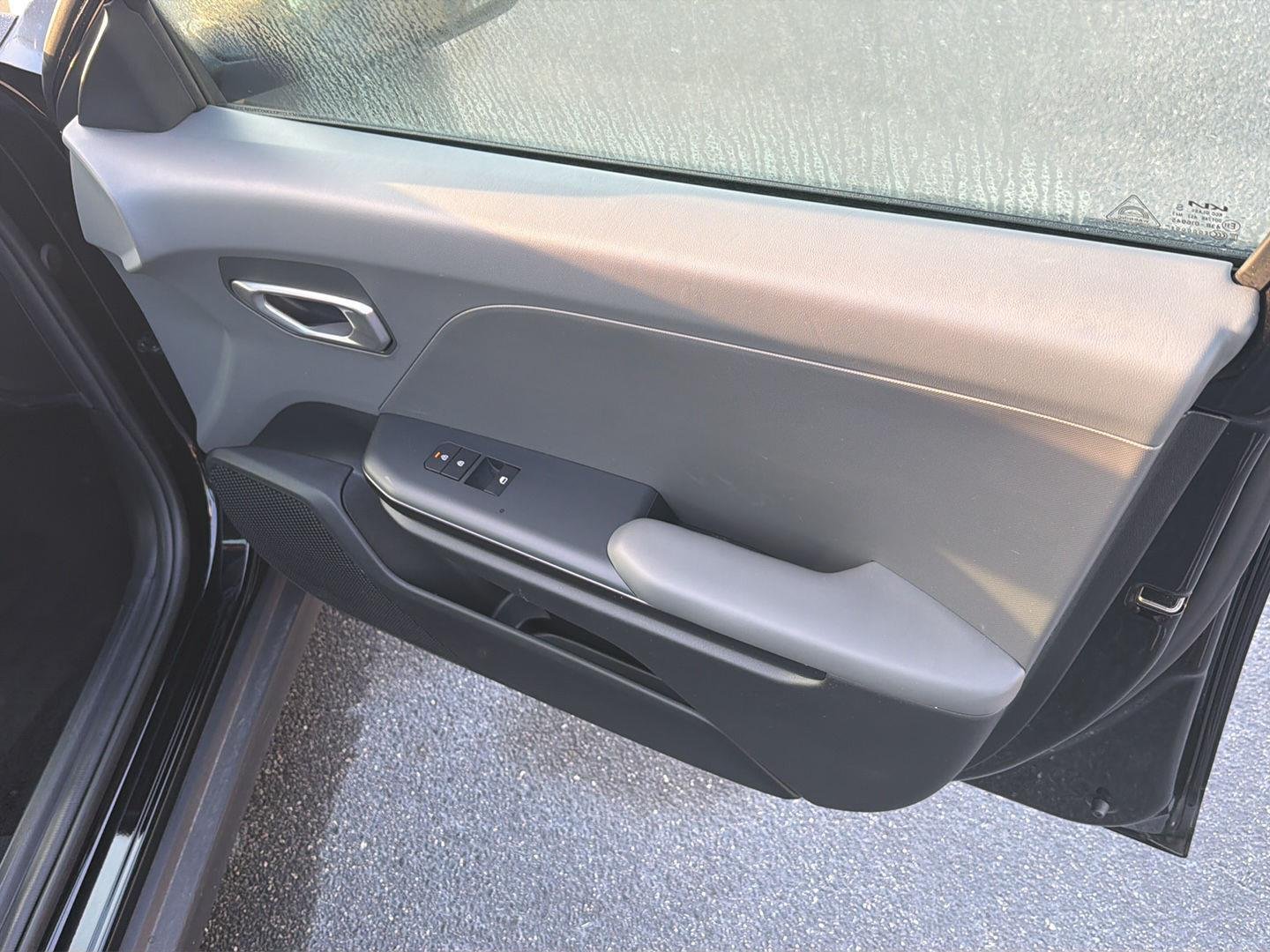 2025 Kia K4 LXS - Photo 14