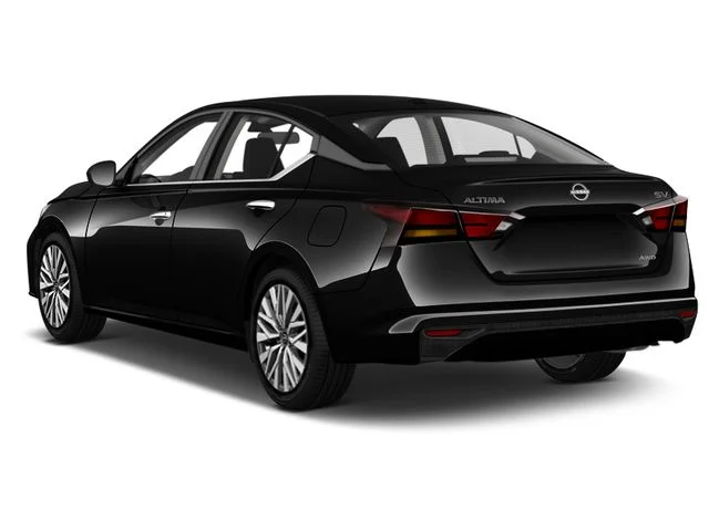Used 2023 Super Black Nissan 2.5 S image 2