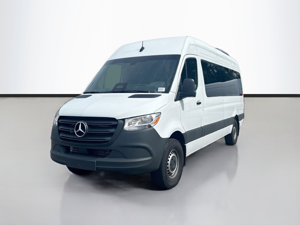 Used 2025 White Mercedes-Benz Passenger 170 WB image 8