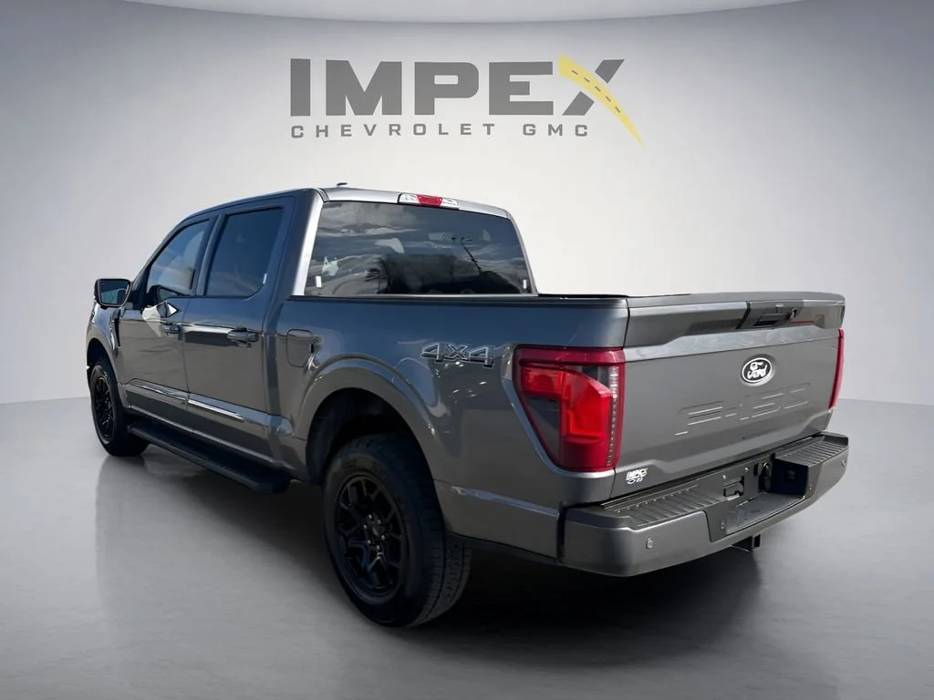 Used 2024 Gray Ford XLT image 3
