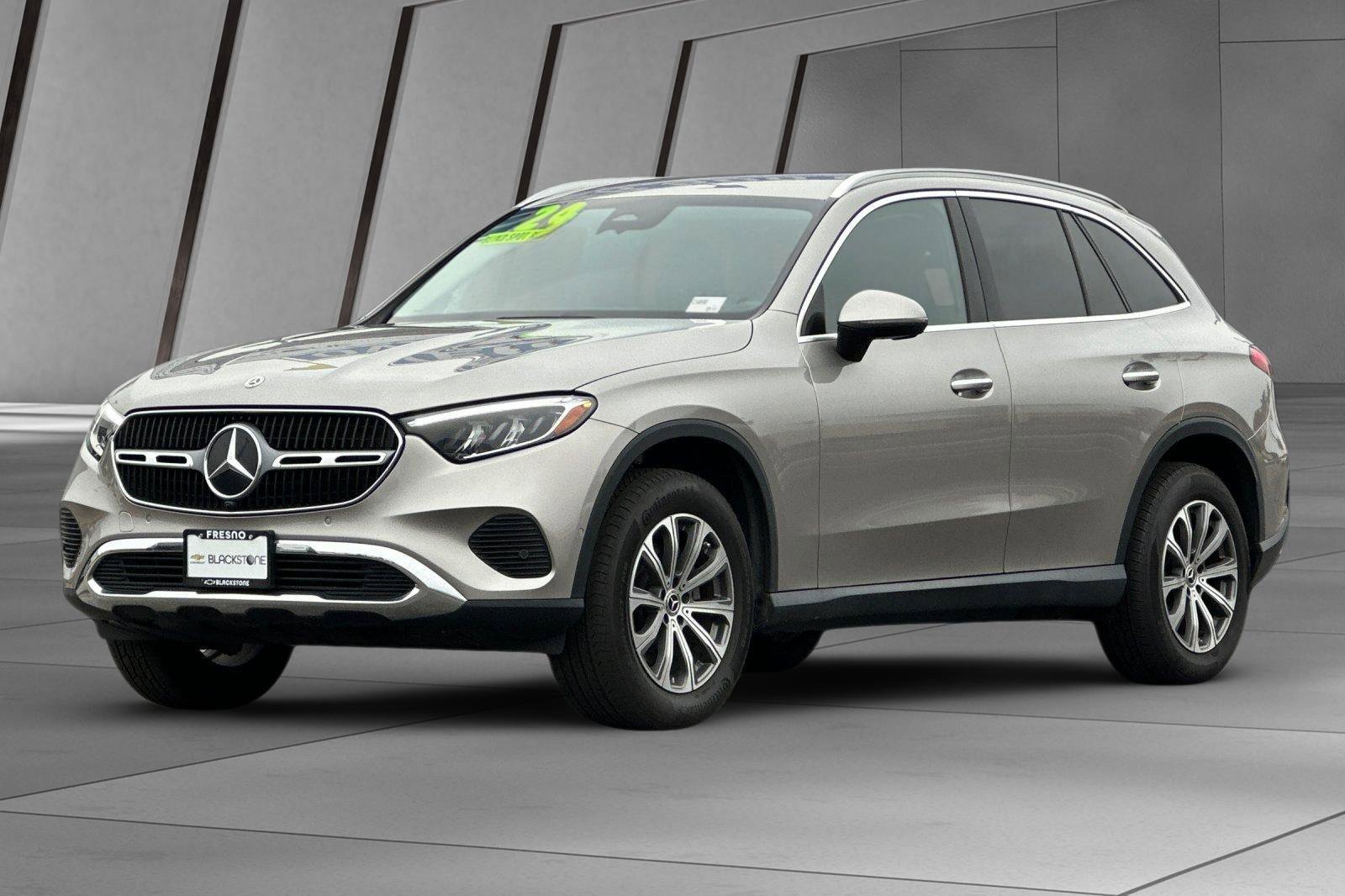2024 Mercedes-Benz GLC GLC300 - Photo 9