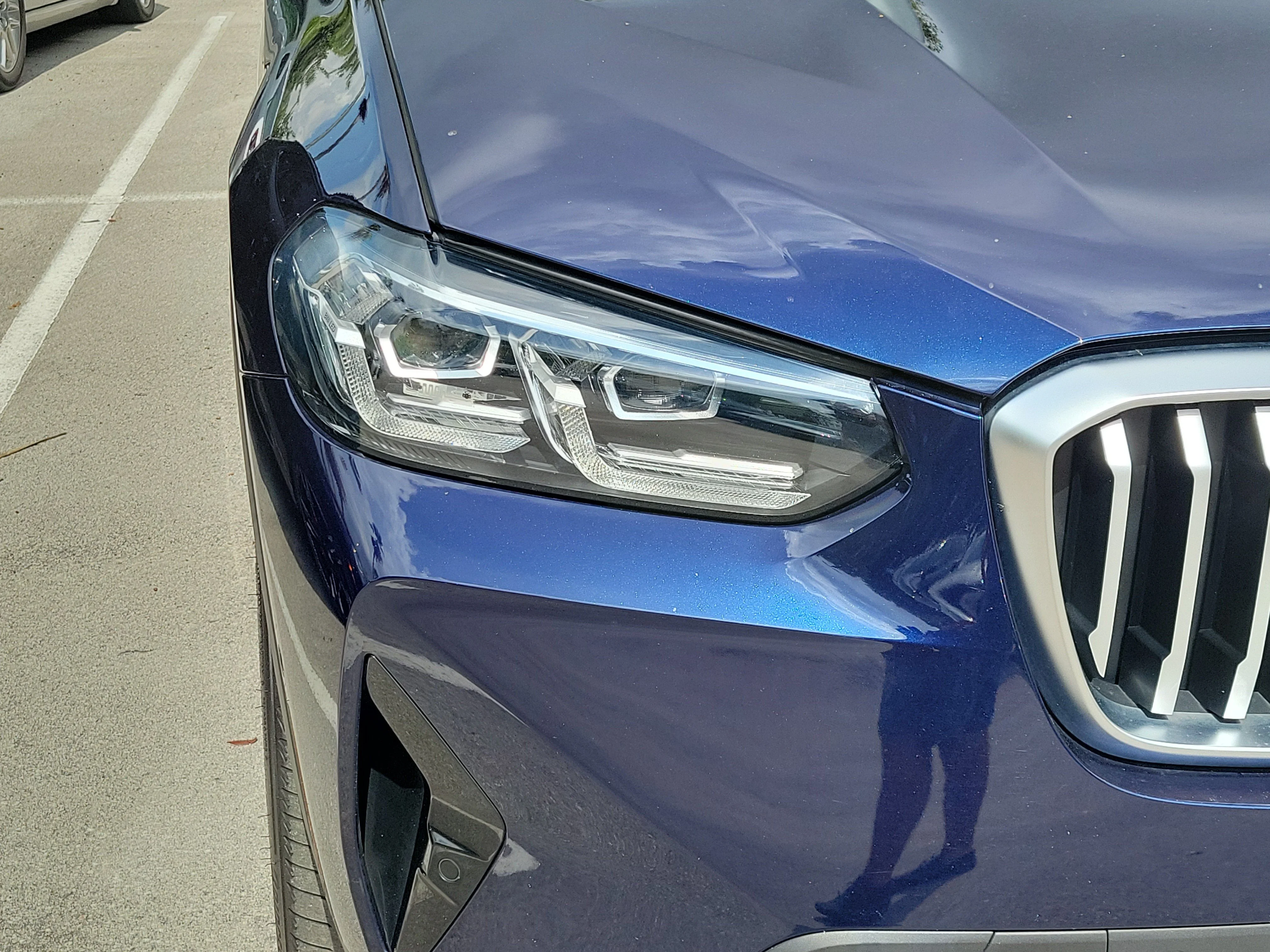 Used 2023 Tanzanite Blue II Metallic BMW sDrive30i image 6