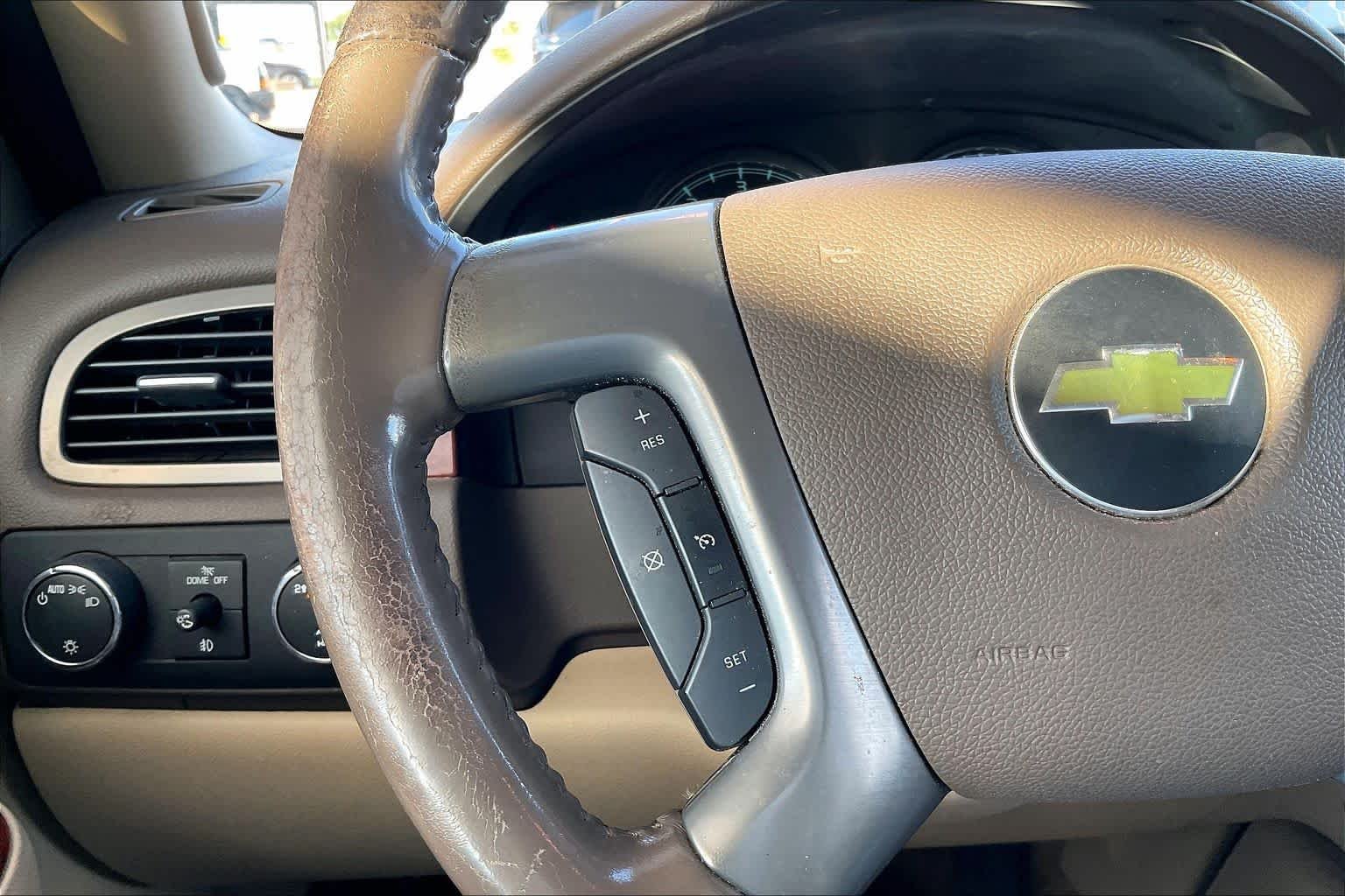 Used 2013 Black Chevrolet LT image 22