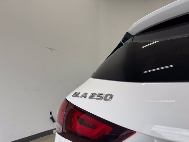 Certified Used 2022 Polar White Mercedes-Benz GLA 250 image 44