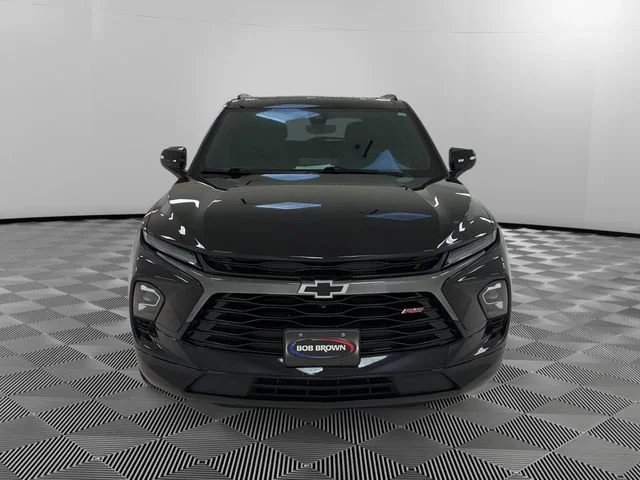 Certified Used 2025 Black Chevrolet RS image 8