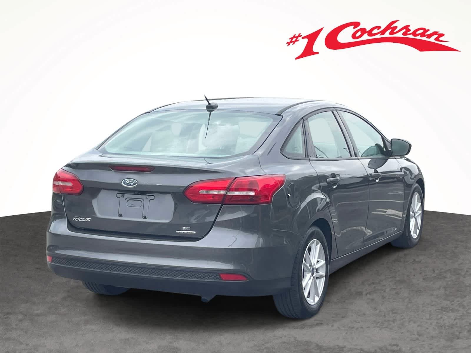 Used 2016 Magnetic Ford SE image 7