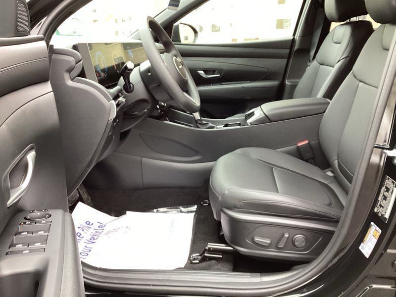 New 2026 Black Hyundai SEL image 25