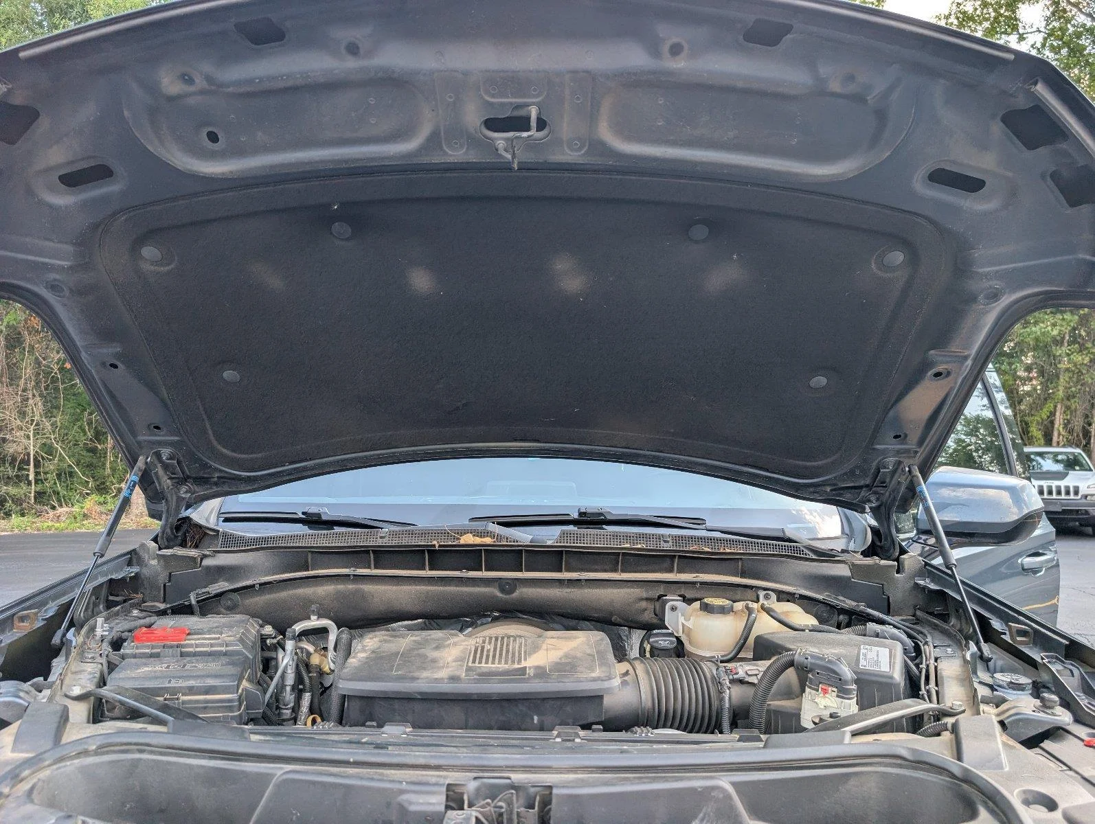 Used 2021 Shadow Gray Metallic Chevrolet LT image 43