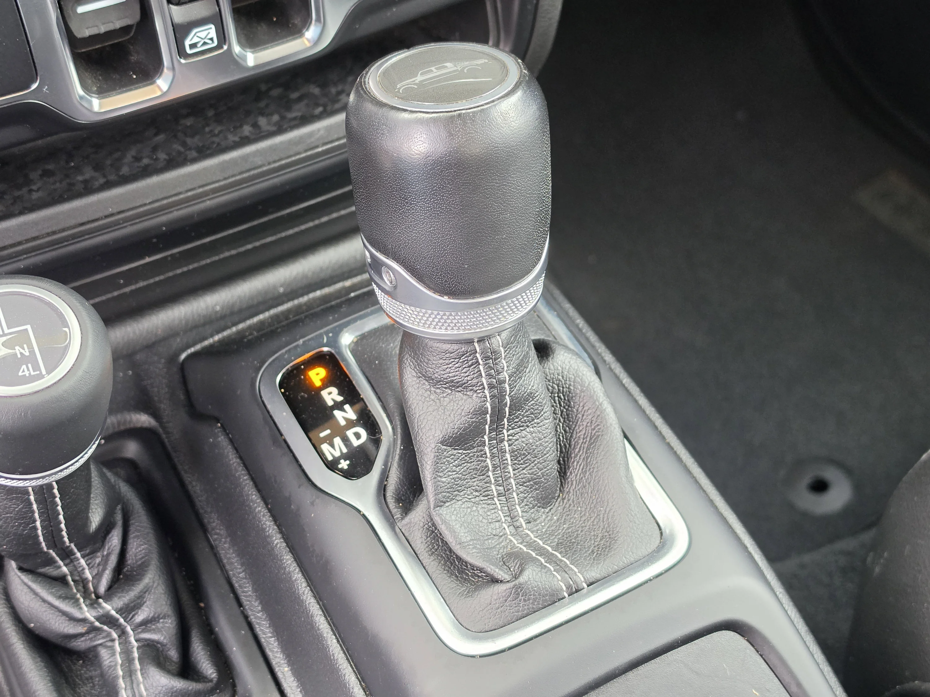 Used 2021 Hydro Blue Pearlcoat Jeep Overland image 30