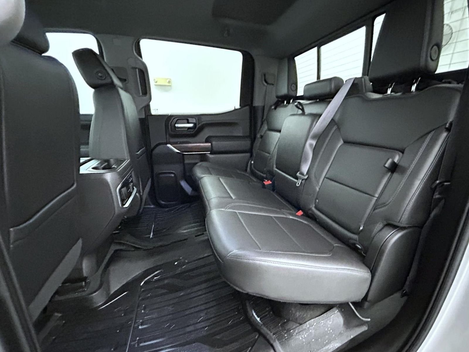 Used 2021 Silver GMC SLT image 19
