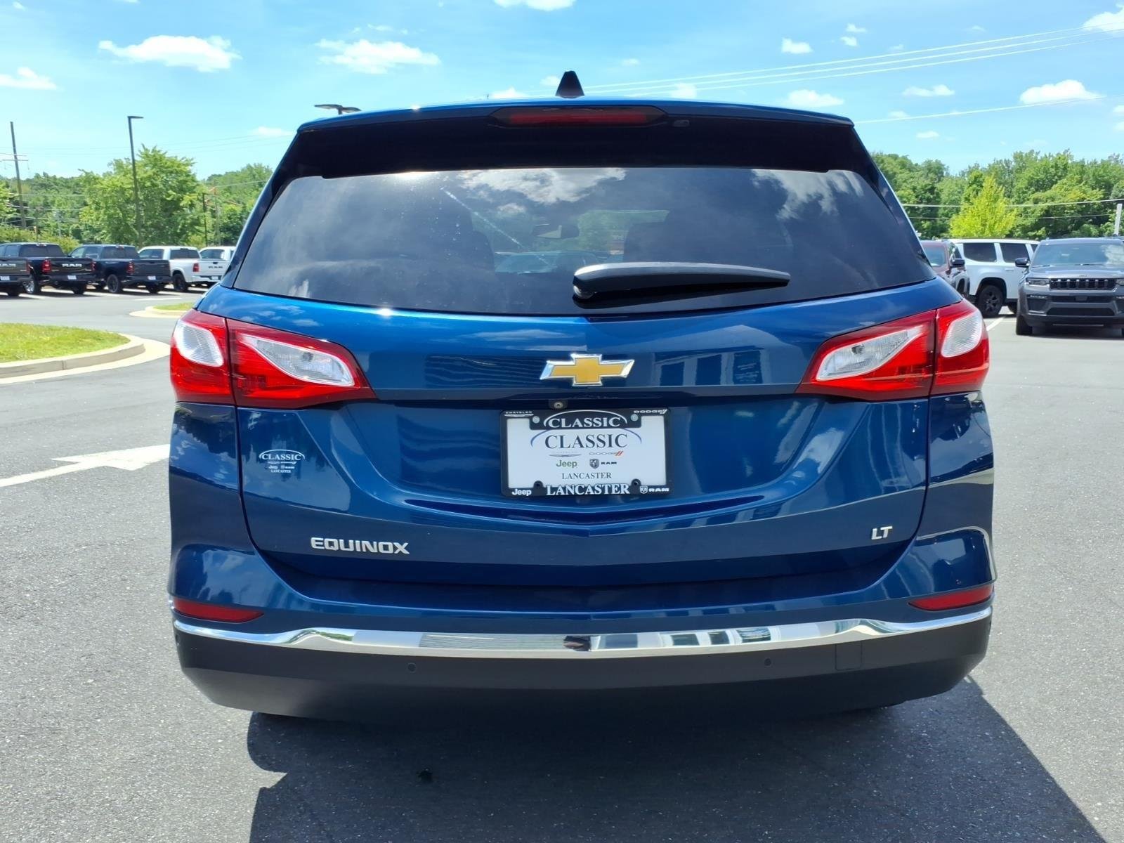 Used 2020 Pacific Blue Metallic Chevrolet LT image 16