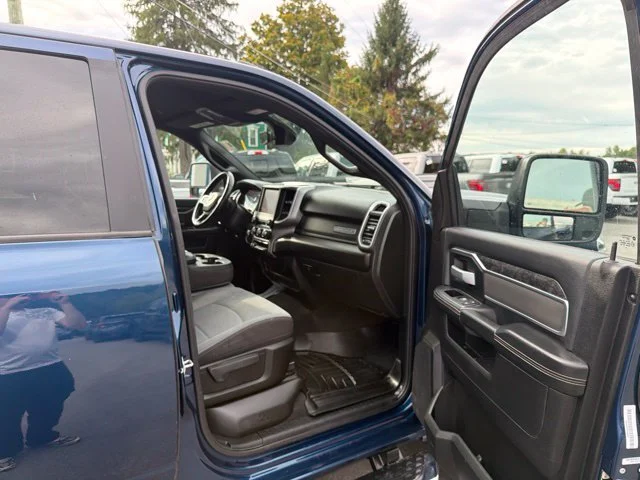 Used 2024 Blue Ram Big Horn image 32