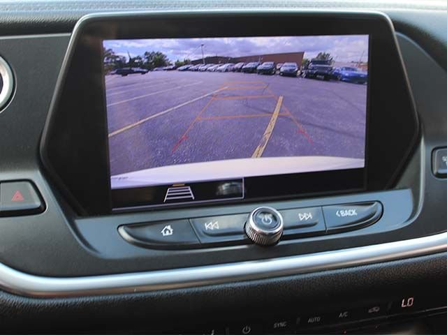 Used 2021 Summit White Chevrolet LT image 11