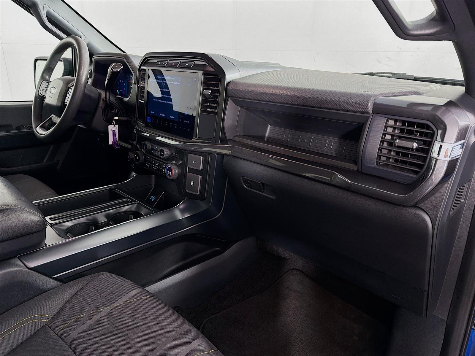 Used 2024 Atlas Blue Ford STX image 28