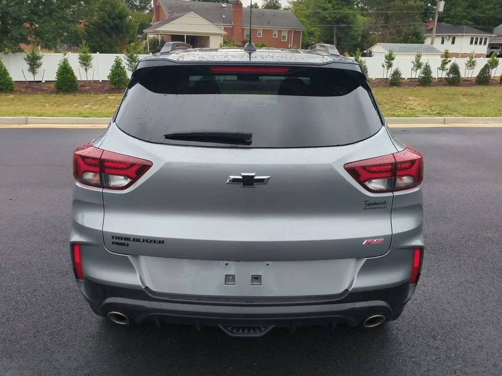 Used 2023 Gray Chevrolet RS image 5