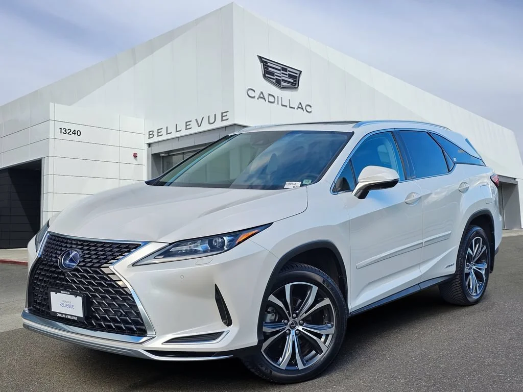 Used 2022  Lexus RX 450hL image 1