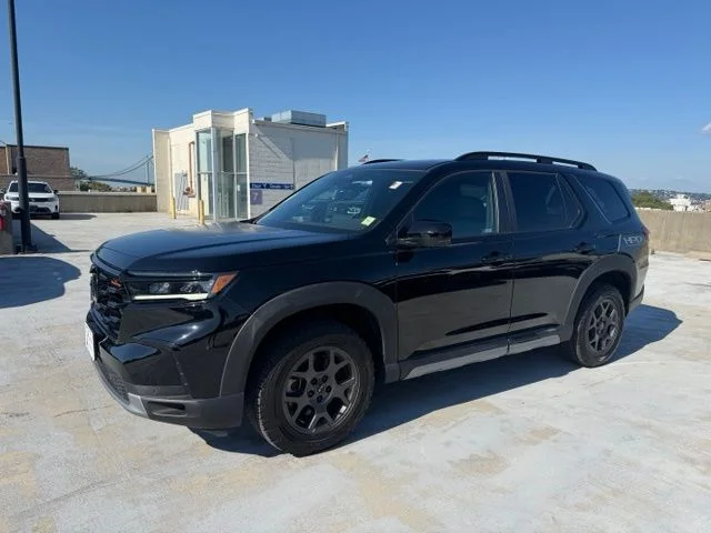 Used 2023 Black Honda TrailSport image 3