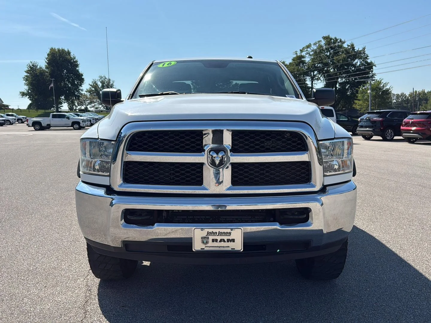 Used 2016 Bright White Clearcoat Ram Tradesman image 15