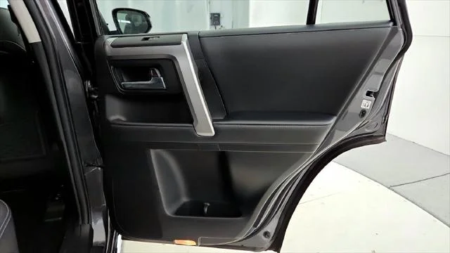 Certified Used 2022 MAGNETIC GRAY MET. Toyota  image 15