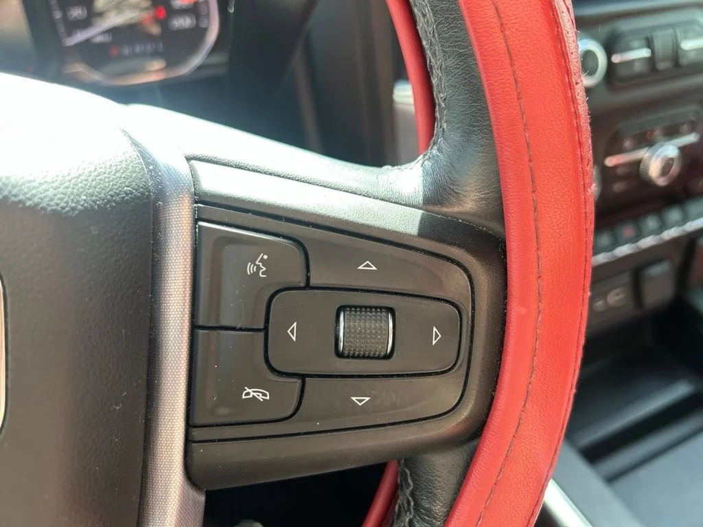 Used 2019  GMC Elevation image 25