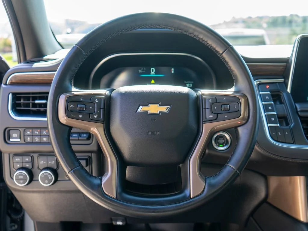 Used 2024 Sterling Gray Metallic Chevrolet High Country image 18