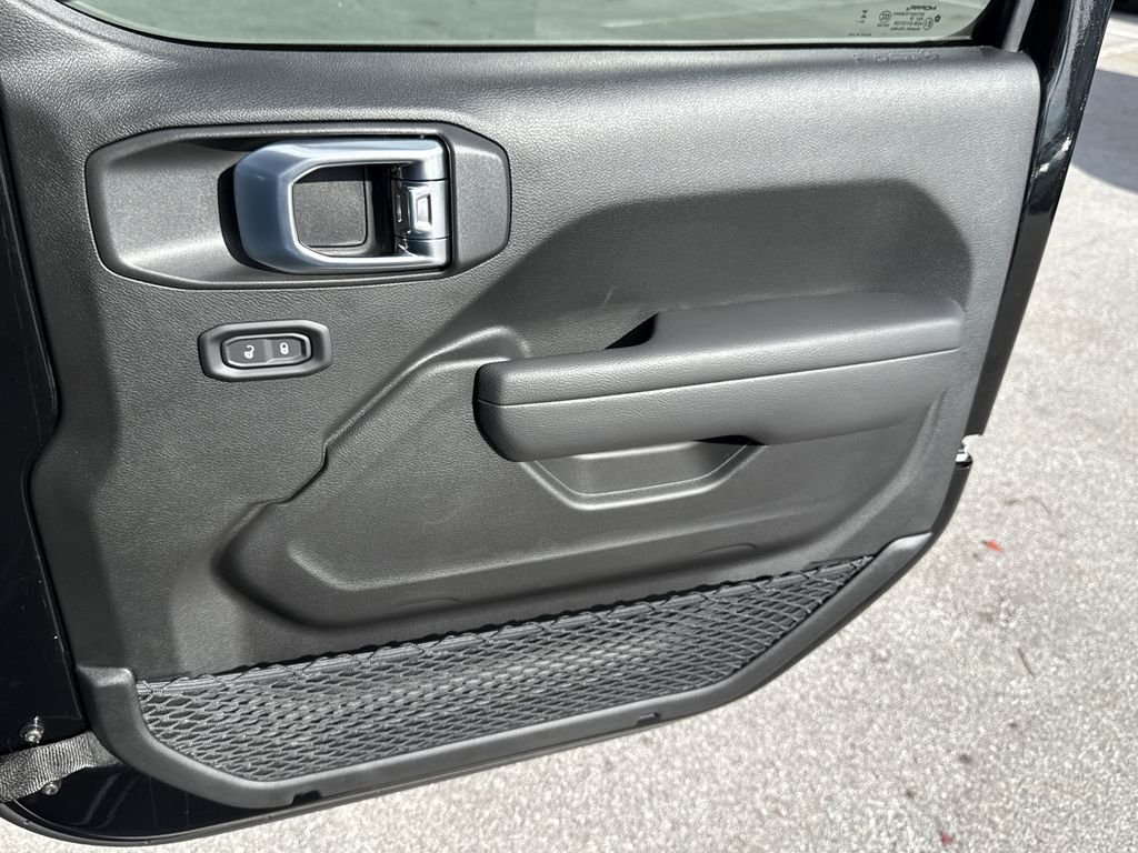 New 2026 Black Clearcoat Jeep Sport S image 37