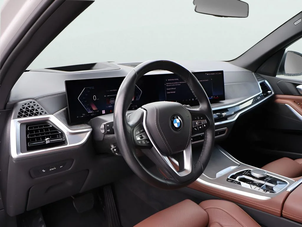 Used 2024 Mineral White Metallic BMW xDrive40i image 19