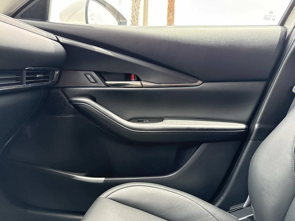 Certified Used 2024 White Mazda 2.5 S Preferred Package image 32