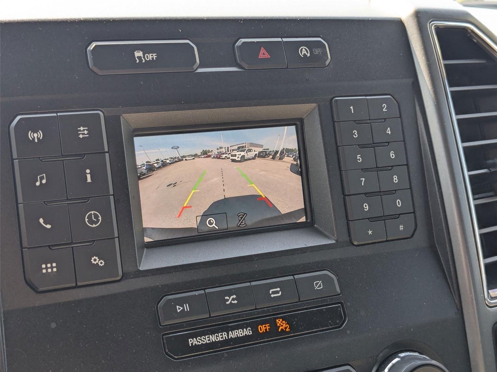 Used 2018 Blue Jeans Metallic Ford XLT image 22