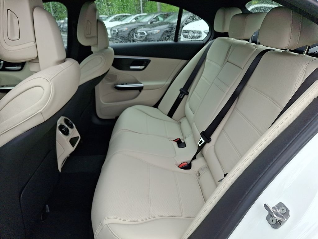 New 2026 Polar White Mercedes-Benz C 300 image 10