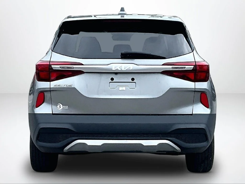 Used 2023 Gray Kia LX image 5