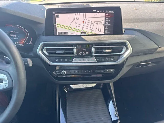 Used 2024 Gray BMW sDrive30i image 17