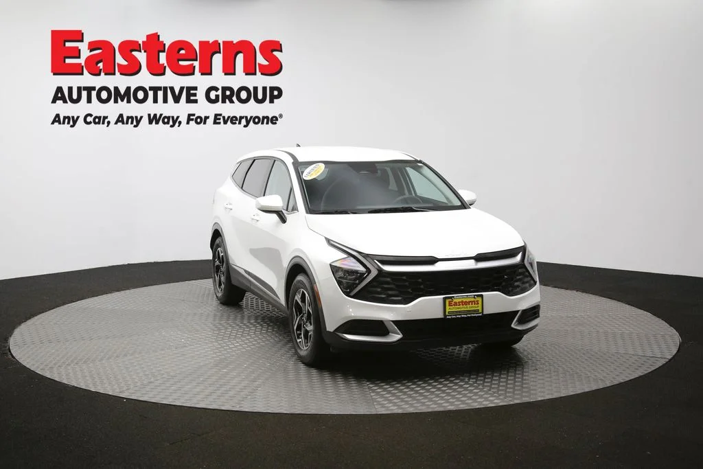 Used 2023 White Kia LX image 48