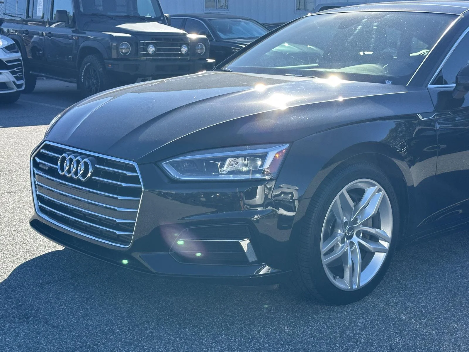 Used 2019 Mythos Black Metallic Audi Premium image 40