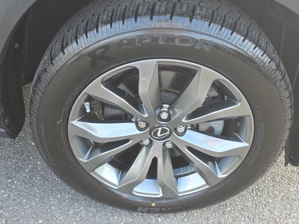 Used 2017 Obsidian Lexus 200t F Sport image 19