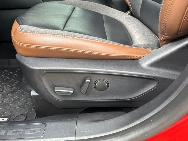 Used 2022 Red Ford Outer Banks image 14