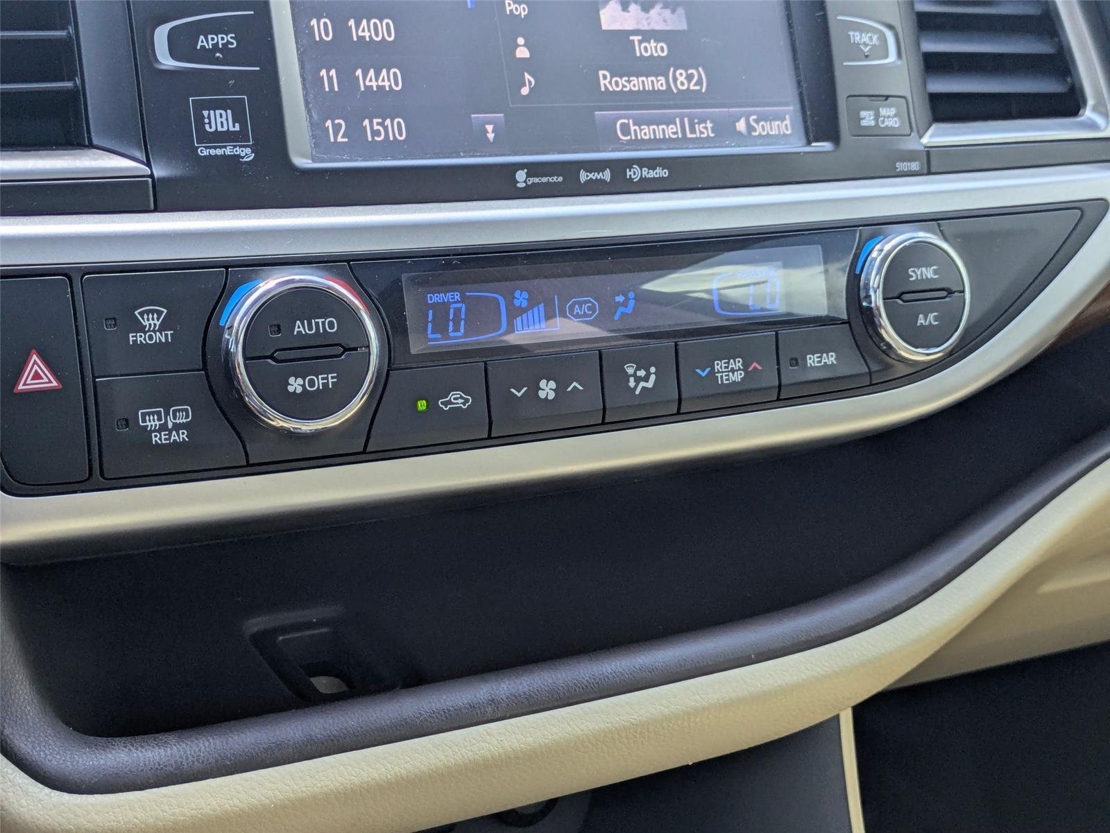 Used 2018 Blizzard Pearl Toyota Limited image 21