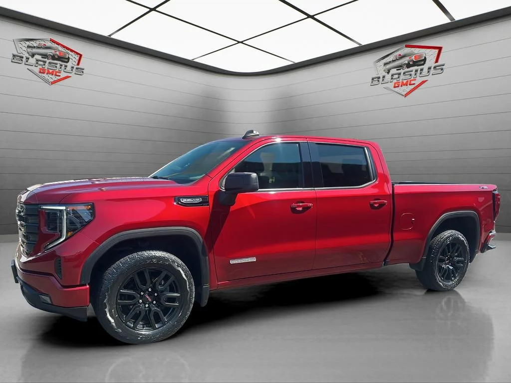 2022 GMC Sierra 4WD Crew Cab Short Box Elevation's photo
