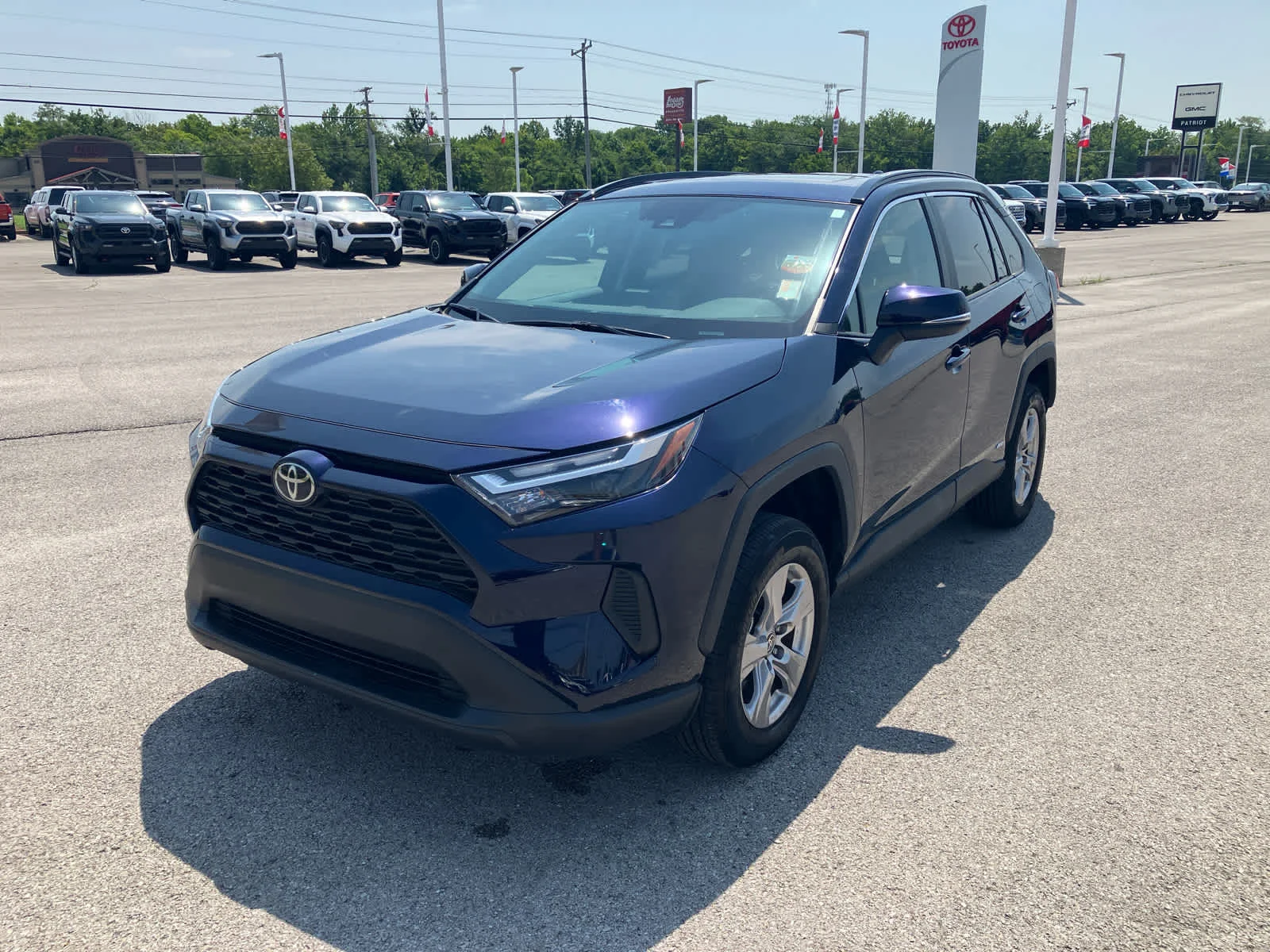 Certified Used 2025 Blueprint Toyota Hybrid XLE image 5