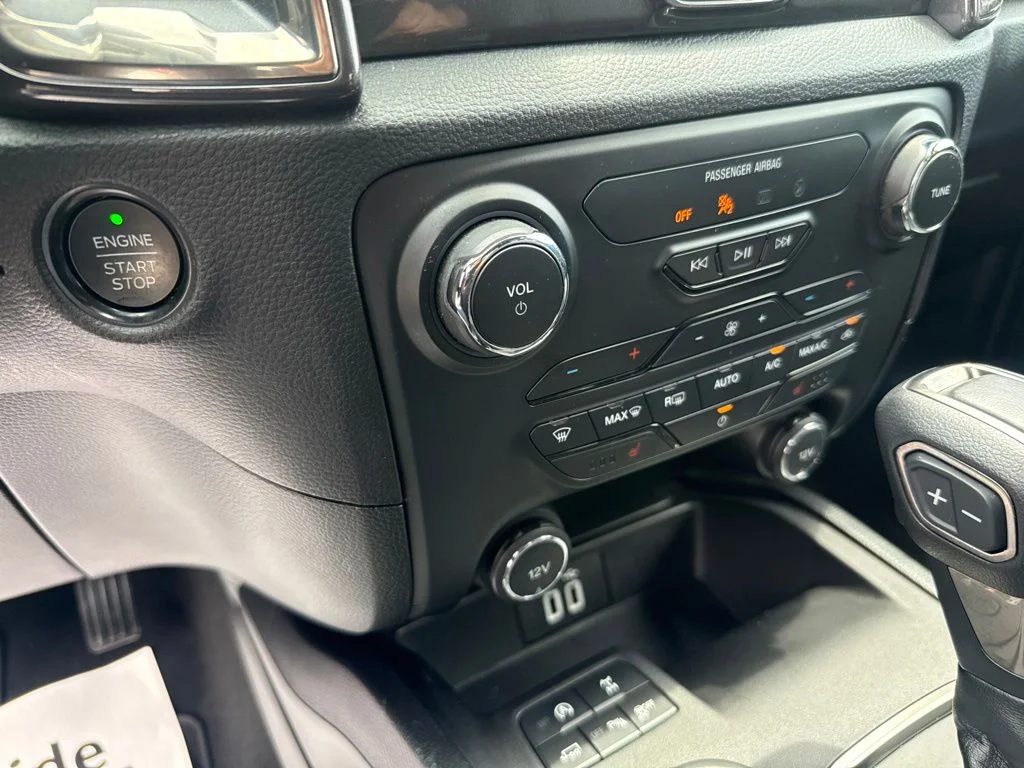 Certified Used 2019 Blue Ford Lariat image 23