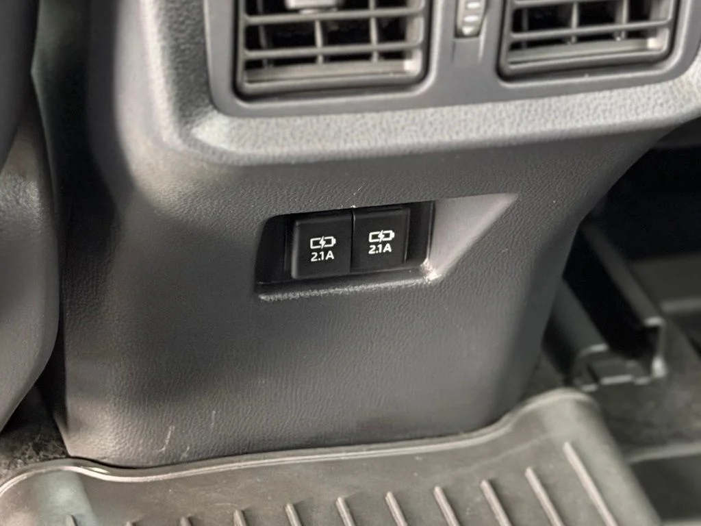 Used 2021 Black Toyota XLE image 10