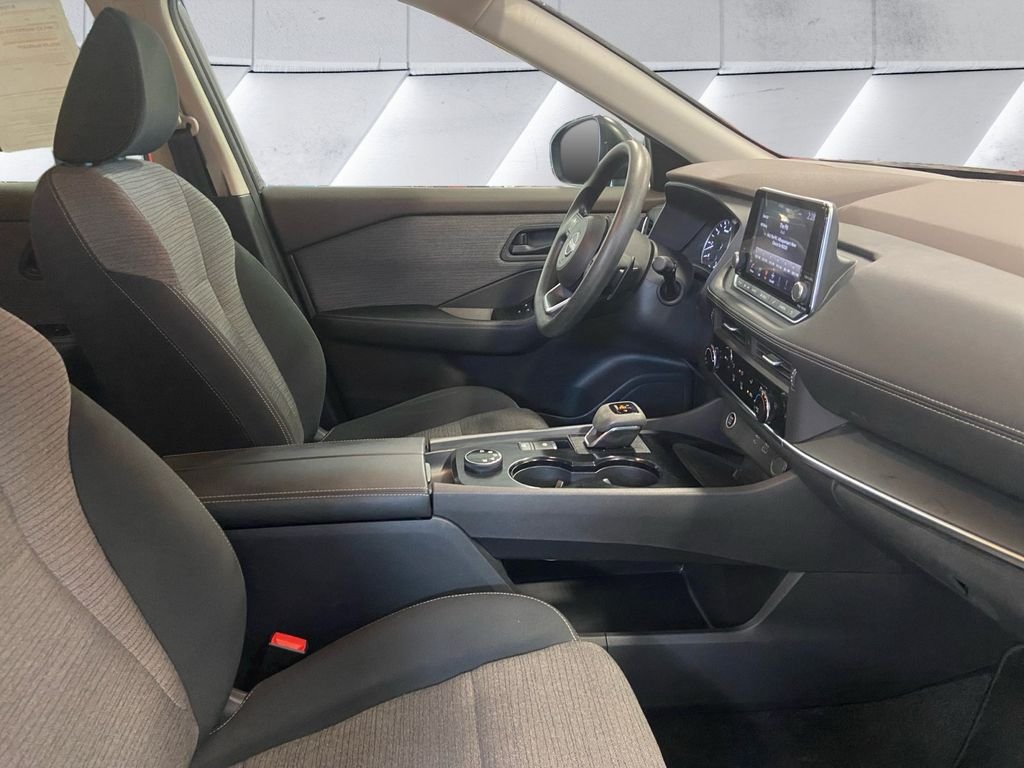Used 2022 Gray Nissan S image 12