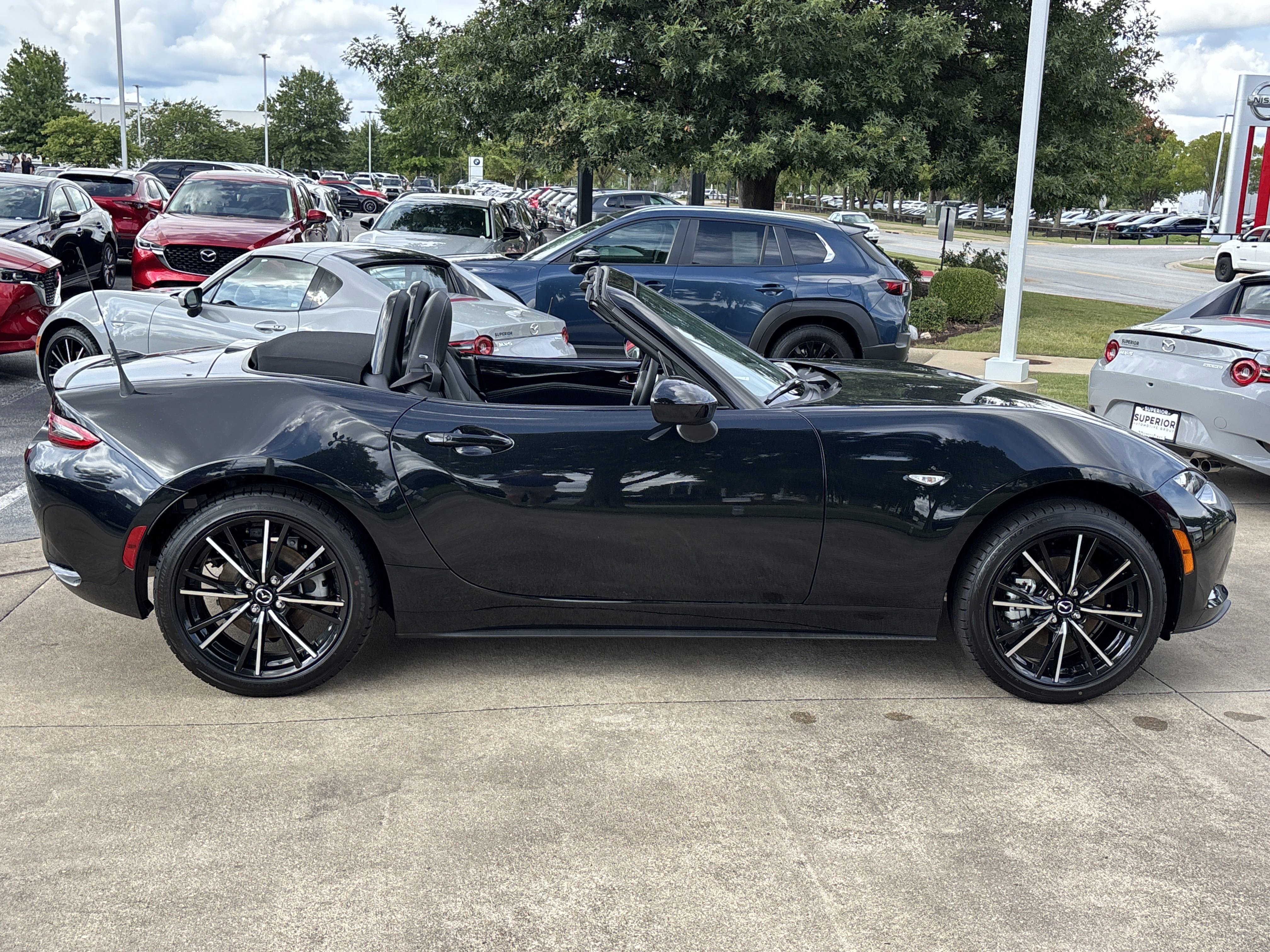 New 2025 Mazda MX-5 MIATA Grand Touring CONVERTIBLE in Bentonville