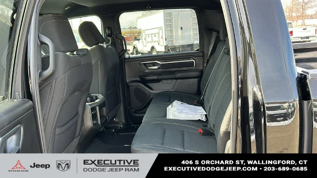 New 2026 Diamond Black Crystal Pearl-Coat Exterior Paint RAM Big Horn/Lone Star image 22