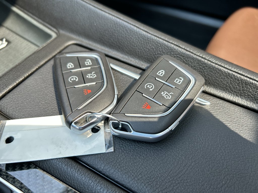 Used 2020 Black Raven Cadillac Sport image 27