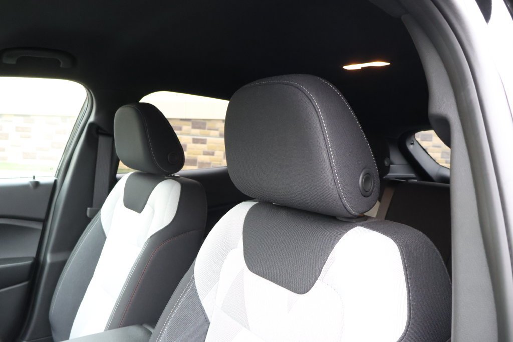 2026 Chevrolet Trax RS - Photo 15