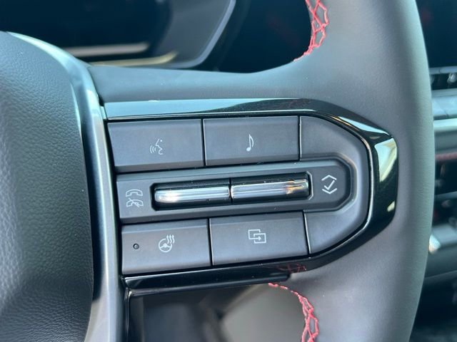 2025 Chevrolet Colorado Z71 - Photo 32