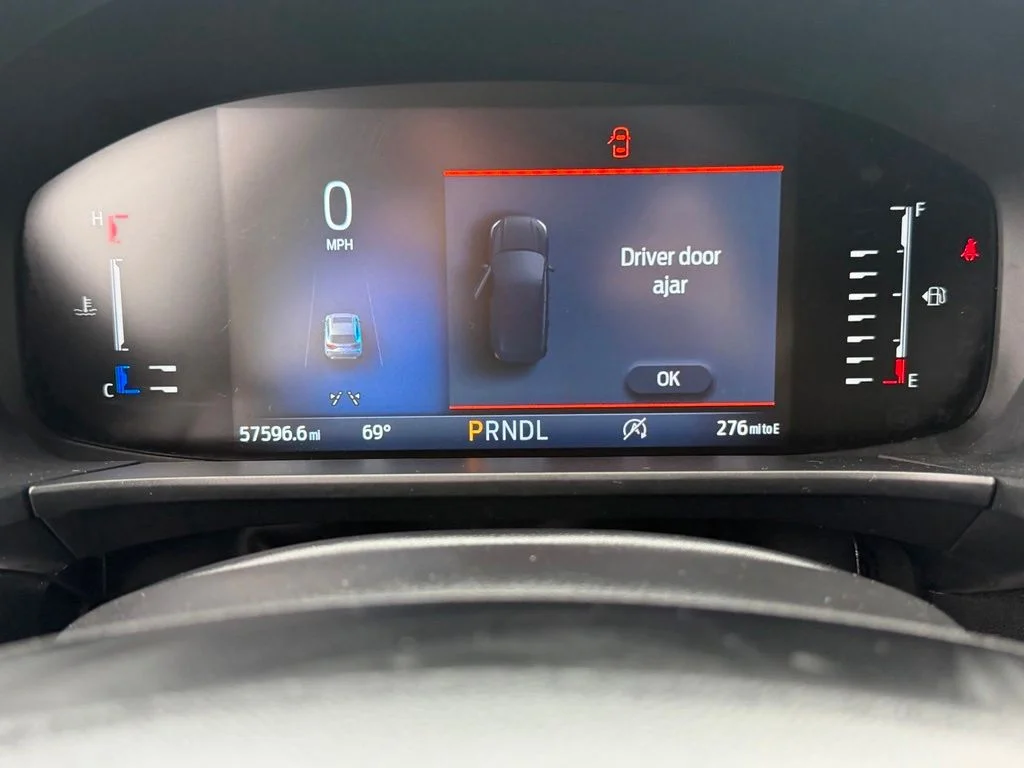 Used 2024 Silver Ford ST-Line image 30
